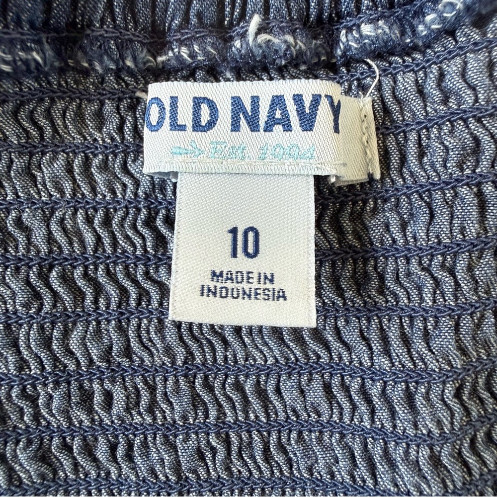 Old Navy Strapless A-Line Denim Dress with Sweetheart Neckline - Picture 2 of 10